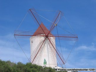 gut erhaltene Windmühle auf Mallorca