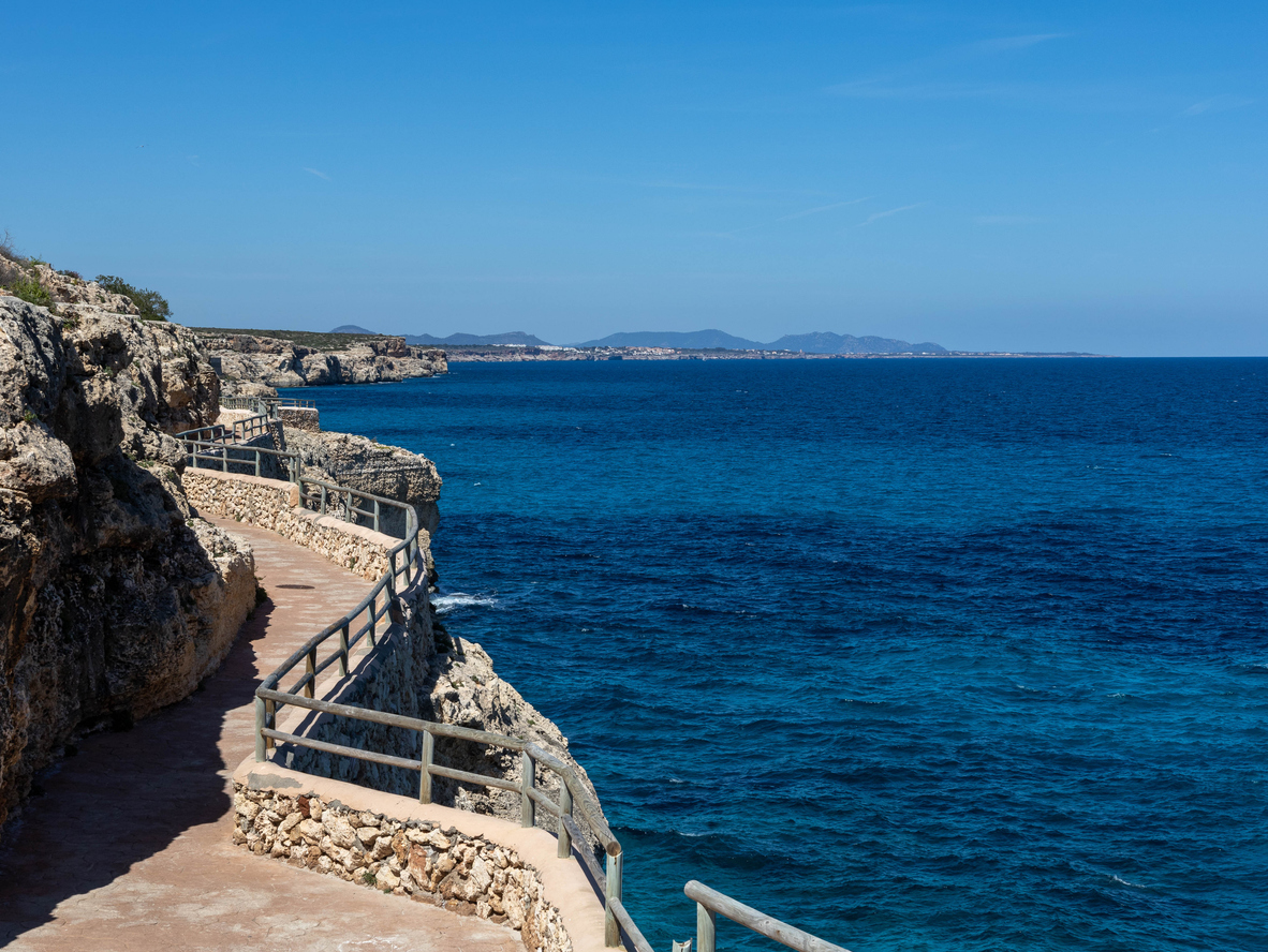 Calas de Mallorca: Drei Buchten, ein Küstenpfad & viel Familienurlaub