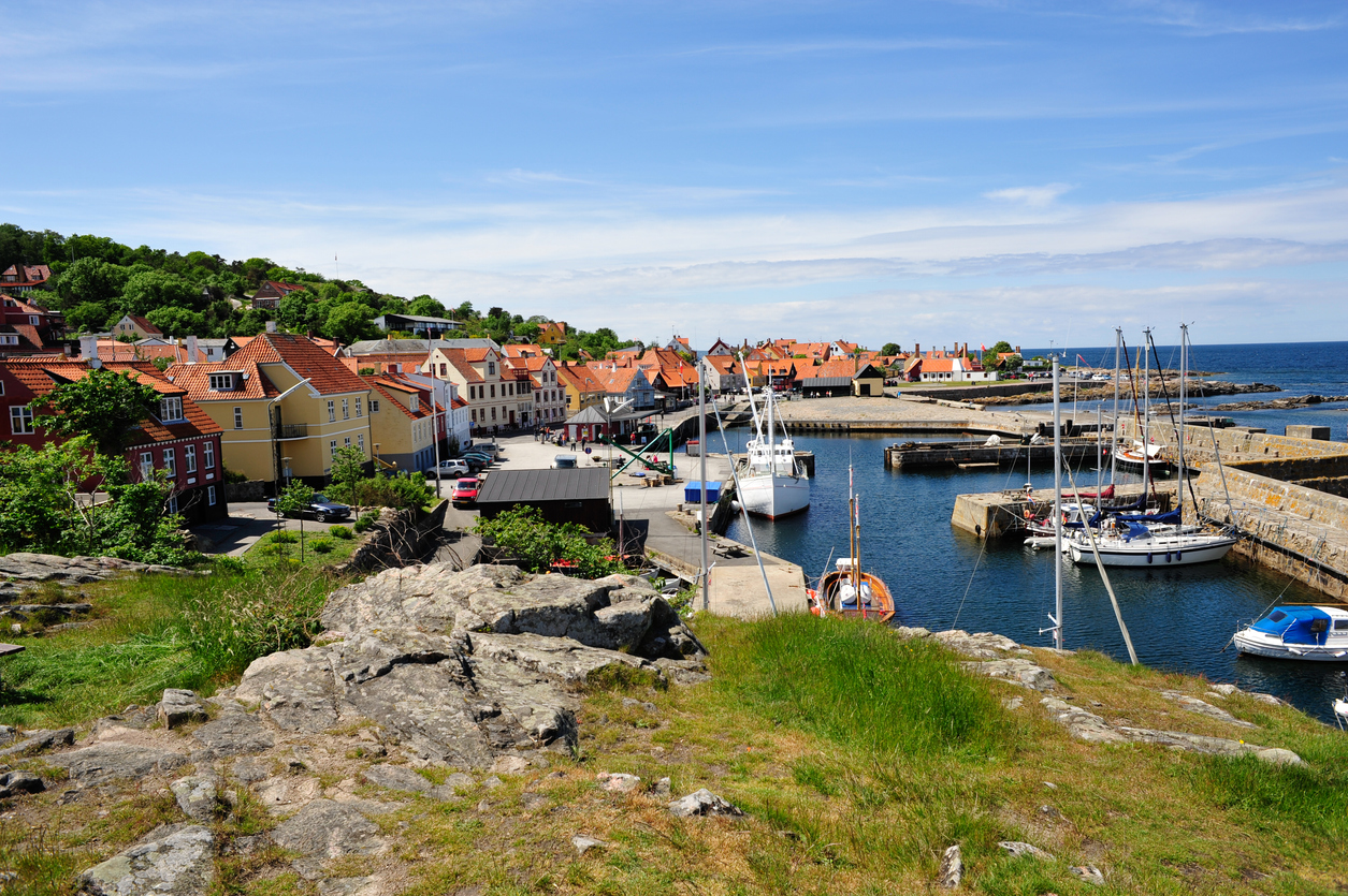 Bornholm – Dänemarks Sonneninsel mit Klippen und Ostsee-Stränden