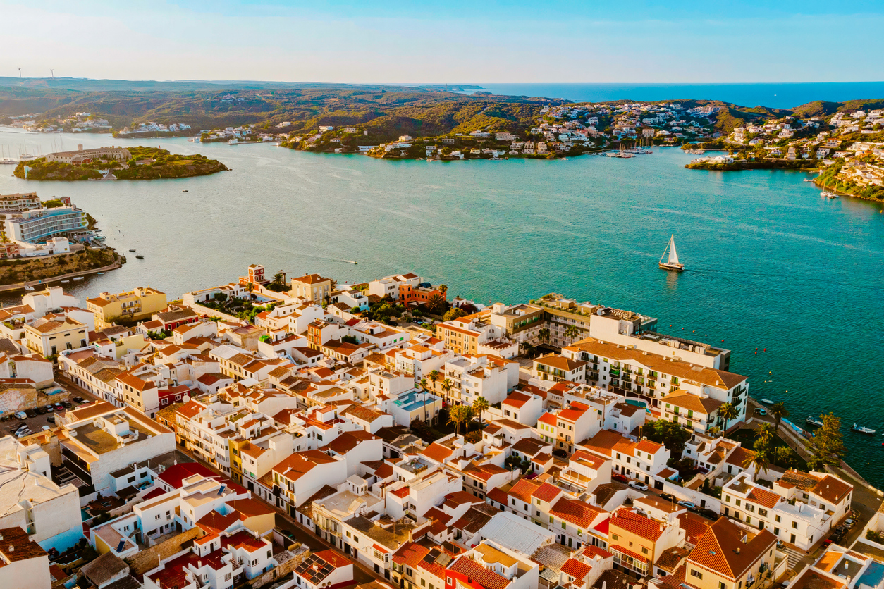 Menorca Urlaub: Die schönsten Seiten der stilleren Baleareninsel