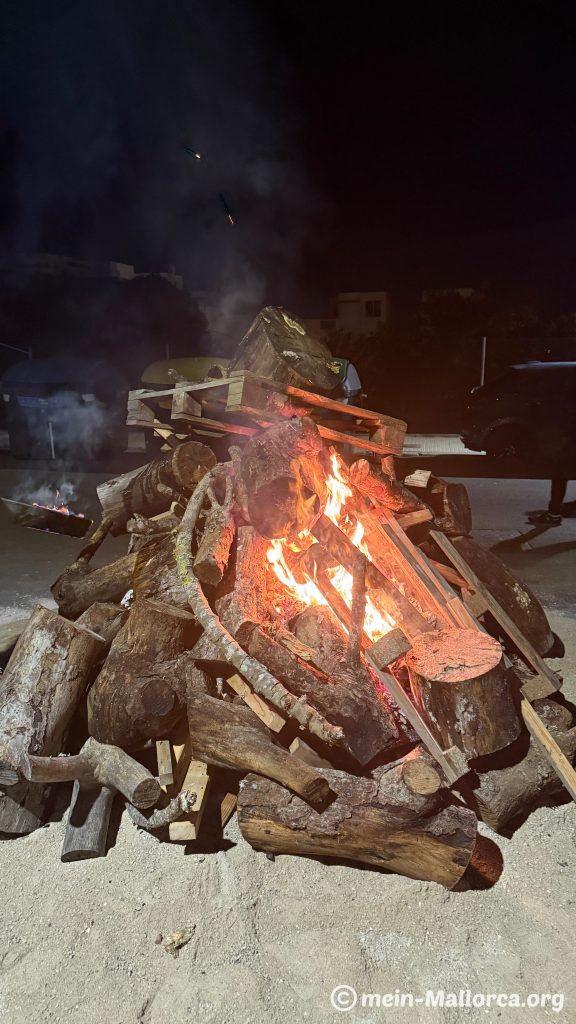 Sant Antoni auf Mallorca - Lagerfeuer