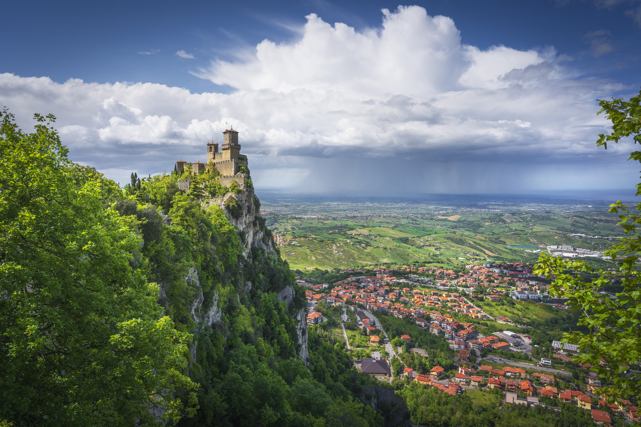 San Marino: Warum die legendäre Republik auf dem Monte Titano das perfekte Reiseziel ist