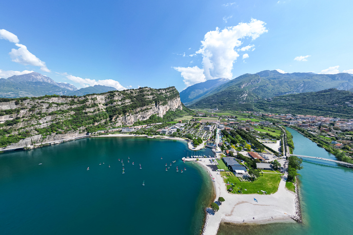 Gardasee: Wo Alpenblick, Zitronenorte und Dolce Vita zusammenkommen