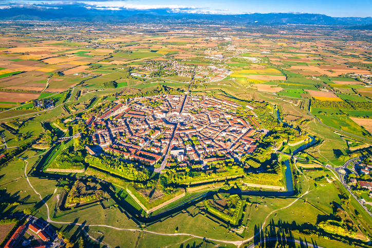 Palmanova: UNESCO-Welterbe und italienisches Flair hinter starken Mauern