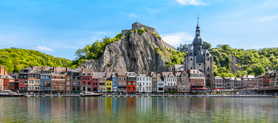 Dinant: Von der Zitadelle bis ans Maasufer: Diese Sehenswürdigkeiten machen den Ort unvergesslich